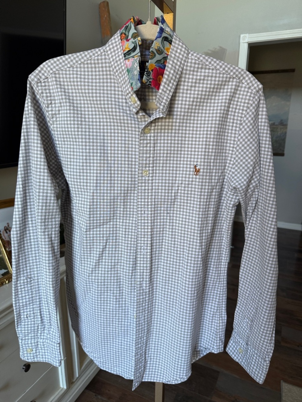 Polo by Ralph Lauren Men's Button-Down Gingham Shirt in Light Gray and White